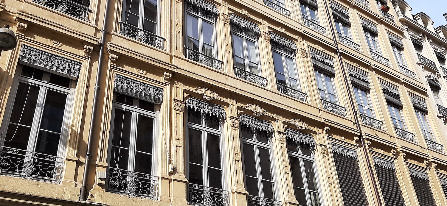 Remplacement fenêtres dans un immeuble quartier Bellecour Lyon
